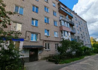 Сдача в аренду 2-комнатной квартиры, 40.8 м2, Бор, Интернациональная улица, 39