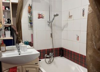 Продаю двухкомнатную квартиру, 50 м2, деревня Новое Девяткино, улица Ветеранов, 16