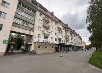 Продается однокомнатная квартира, 31.1 м2, Йошкар-Ола, улица Яналова, 4А