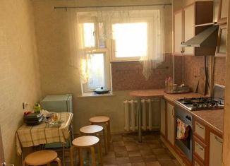 4-ком. квартира в аренду, 90 м2, Уфа, улица Юрия Гагарина, 10/2