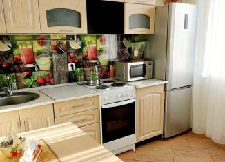 Аренда 1-комнатной квартиры, 37 м2, Тобольск, 9-й микрорайон, 36