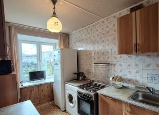 Сдам 2-комнатную квартиру, 50 м2, Пенза, улица Калинина, 74