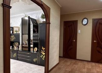 Продается трехкомнатная квартира, 65.3 м2, Салават, Ленинградская улица, 77