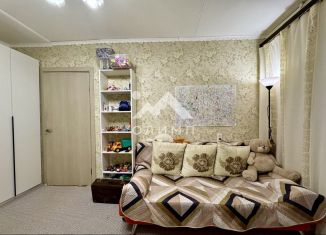 Продаю двухкомнатную квартиру, 51 м2, Ярославль, Клубная улица, 44