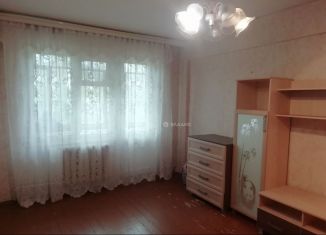 Продаю двухкомнатную квартиру, 45 м2, Северодвинск, Советская улица, 4
