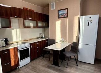 Сдаю в аренду 1-ком. квартиру, 38 м2, Сыктывкар, улица Осипенко, 12, Октябрьский район