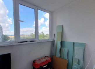 Продам 2-ком. квартиру, 44 м2, Керчь, Индустриальное шоссе, 7