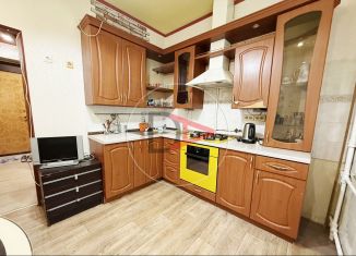 Двухкомнатная квартира в аренду, 55 м2, Уфа, Кольцевая улица, 27