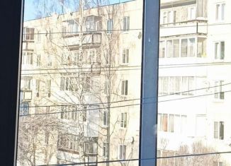 Продаю 1-комнатную квартиру, 32.4 м2, поселок городского типа Белоярский, Юбилейная улица, 22