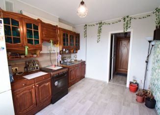 Продается 1-комнатная квартира, 32.7 м2, Туймазы, улица 70 лет Октября, 11