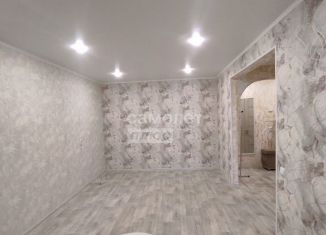 Продаю двухкомнатную квартиру, 45 м2, Салават, улица Островского, 44