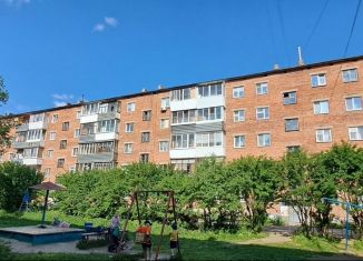 Продажа 3-комнатной квартиры, 56.1 м2, Среднеуральск, улица Кирова, 28