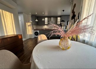 Продам 2-комнатную квартиру, 58 м2, Томск, улица Энергетиков