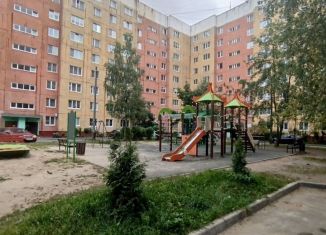 Продам 1-ком. квартиру, 38 м2, Ярославль, проспект Машиностроителей, 13к2