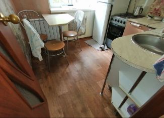 Сдам в аренду 1-ком. квартиру, 31 м2, Псков, Гражданская улица, 16