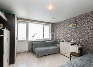 Продаю 2-ком. квартиру, 29.5 м2, Тюмень, улица Бабарынка, 16Б, Калининский округ