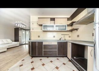 Сдам в аренду 2-комнатную квартиру, 60 м2, Брянск, улица Крахмалёва