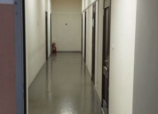 Сдача в аренду помещения свободного назначения, 13 м2, Калининград, улица Александра Суворова, 49