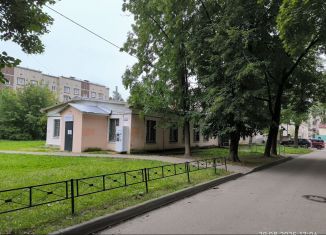 Сдам офис, 120 м2, Гатчина, улица Киргетова, 23А