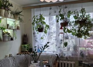 Продаю 1-ком. квартиру, 27.2 м2, Тюмень, улица Елизарова, 30