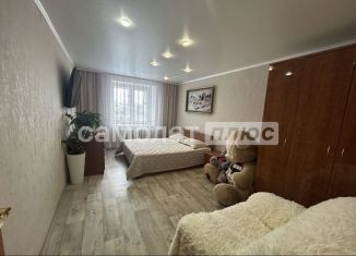 Двухкомнатная квартира на продажу, 56.6 м2, Октябрьский, улица Губкина, 4