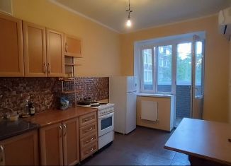 Продаю однокомнатную квартиру, 33.5 м2, Краснодар, улица имени С.В. Рахманинова, 36, Музыкальный микрорайон