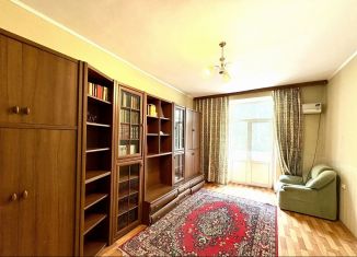 Сдается 2-ком. квартира, 64 м2, Таганрог, улица Свободы, 27