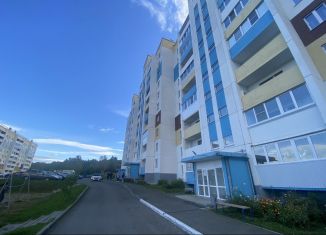 Продаю квартиру студию, 30 м2, Златоуст, квартал Берёзовая Роща, 4