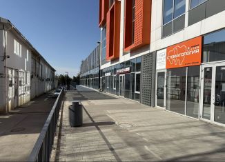 Продажа торговой площади, 70 м2, Симферополь, улица Беспалова, 110М