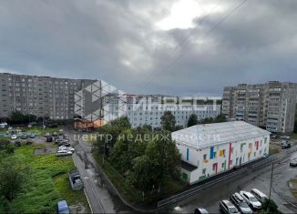 Продается 2-комнатная квартира, 49.4 м2, Мурманск, Ростинская улица, 7