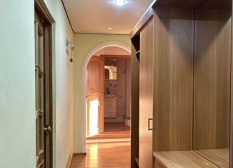 Продается трехкомнатная квартира, 71.3 м2, Ставрополь, улица Пирогова, микрорайон № 34