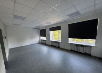 Сдам в аренду офис, 31.25 м2, Липецк, улица Суворова, 15