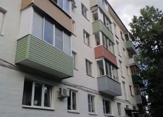 Трехкомнатная квартира на продажу, 54.9 м2, Алексин, улица Героев Алексинцев, 17