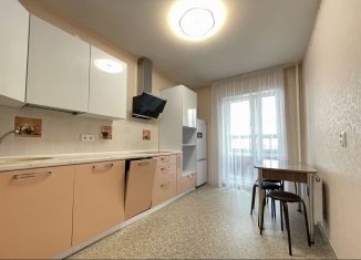Сдается однокомнатная квартира, 40 м2, Ижевск, улица Циолковского, 22к3
