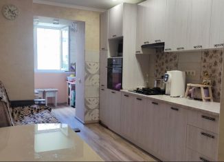 Продам 1-ком. квартиру, 47 м2, Саратов, Охотная улица, 4