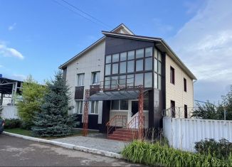 Сдается помещение свободного назначения, 200 м2, Туймазы, улица 70 лет Октября, 28А