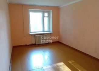 Продаю 1-ком. квартиру, 32 м2, Кирово-Чепецк, проезд Лермонтова, 7А