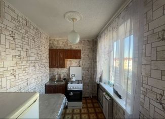 Продаю 1-комнатную квартиру, 30 м2, Туймазы, улица Чапаева, 22А