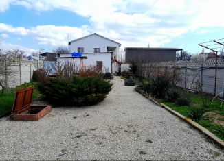 Продаю дом, 200 м2, Керчь, улица Галины Петровой