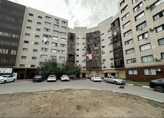 Продам 3-ком. квартиру, 69 м2, Грозный, улица Л.И. Яшина, 17