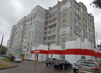 Продам двухкомнатную квартиру, 48 м2, Брянск, улица 50-й Армии, 18