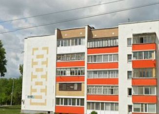 Сдача в аренду 1-ком. квартиры, 40 м2, Туймазы, улица Островского, 30