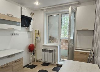 Продаю 2-комнатную квартиру, 56 м2, Маркс, 5-я линия, 54Б