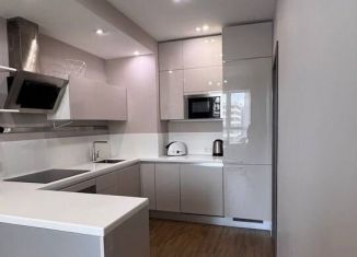 Сдаю в аренду трехкомнатную квартиру, 76.1 м2, Санкт-Петербург, Суздальское шоссе, 24к3, ЖК Новоорловский