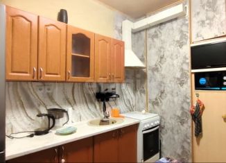 Продаю 3-ком. квартиру, 59.6 м2, Коряжма, Советская улица, 11