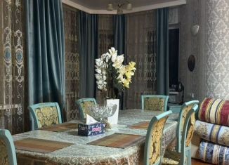 Сдаю дом, 280 м2, Ессентуки, Привокзальная площадь