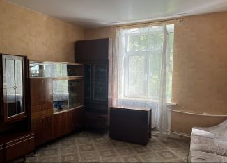 Аренда 2-ком. квартиры, 54 м2, Саратов, улица Танкистов, 60