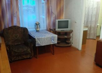 Аренда 2-комнатной квартиры, 49 м2, Бежецк, Садовая улица, 30