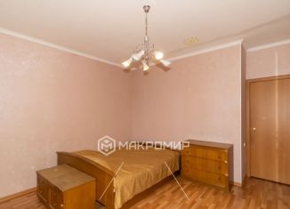 Продается 3-комнатная квартира, 111.8 м2, Челябинск, Гвардейская улица, 8