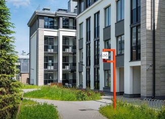 Продам 1-ком. квартиру, 33 м2, посёлок Стрельна, проспект Будённого, 20к2